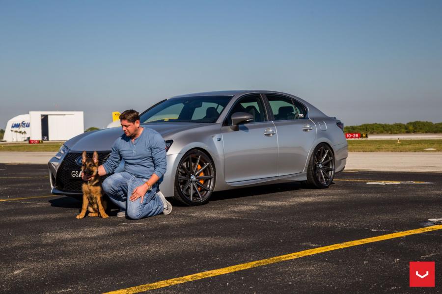 Lexus GS F on Vossen Wheels (VFS-10) 2017 года  (фото 6 из 21)